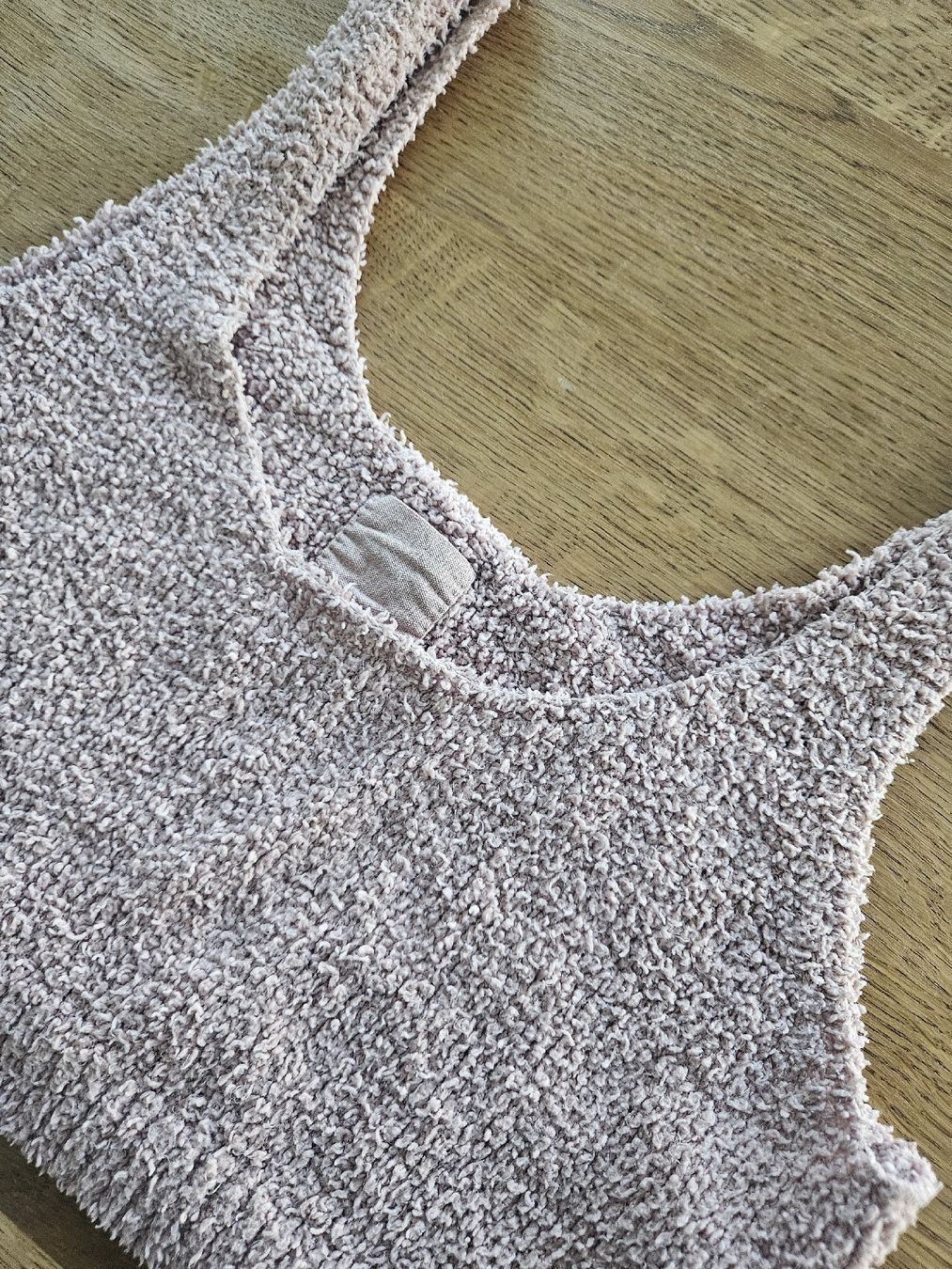 Top: Croc top rose poudré  – Usato da Vétroz venduto da sas_yln5 1
