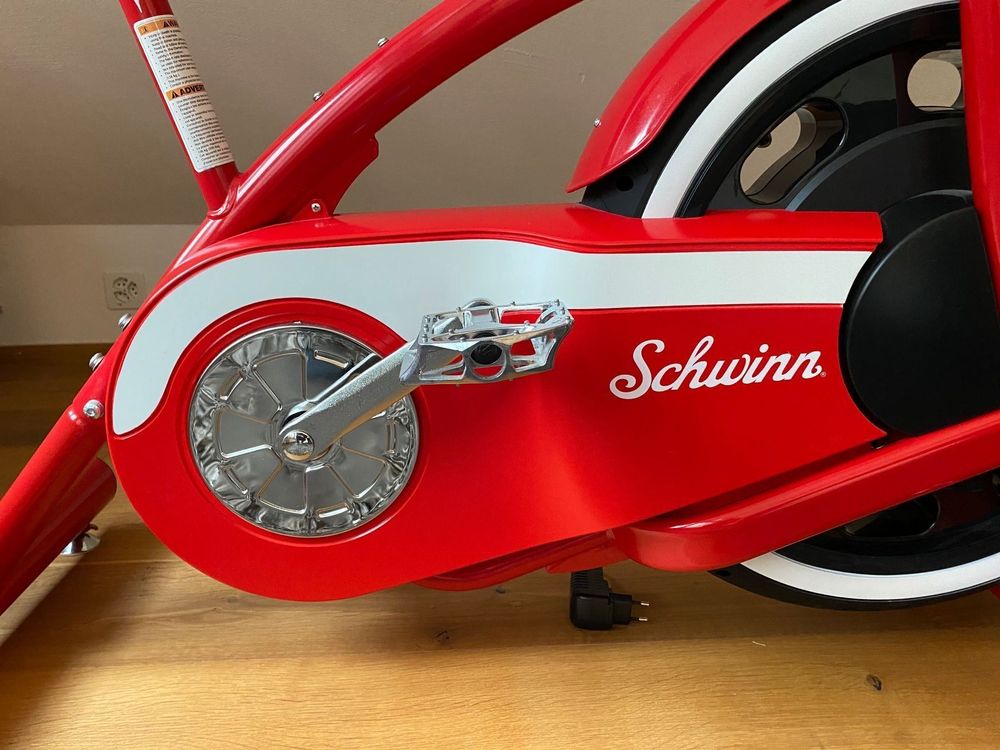 Classic on sale schwinn bike