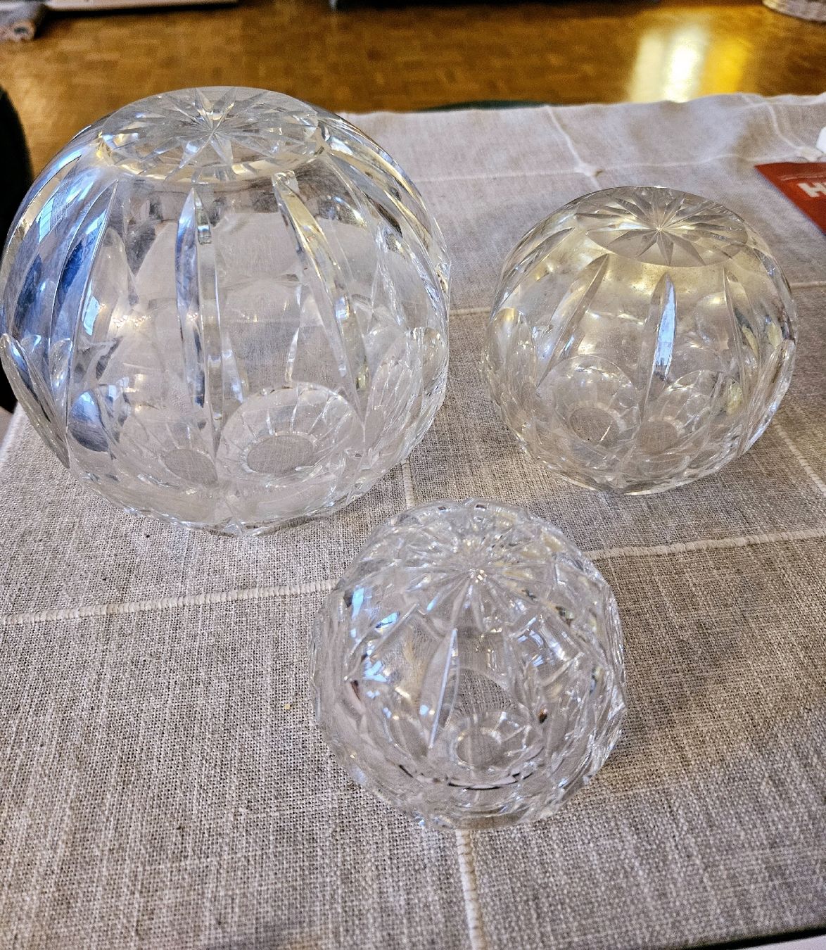 Vasi & Recipienti: 3 Vases boule cristal de joska taillé – Usato da la Chaux-de-Fonds venduto da Firenze6 2