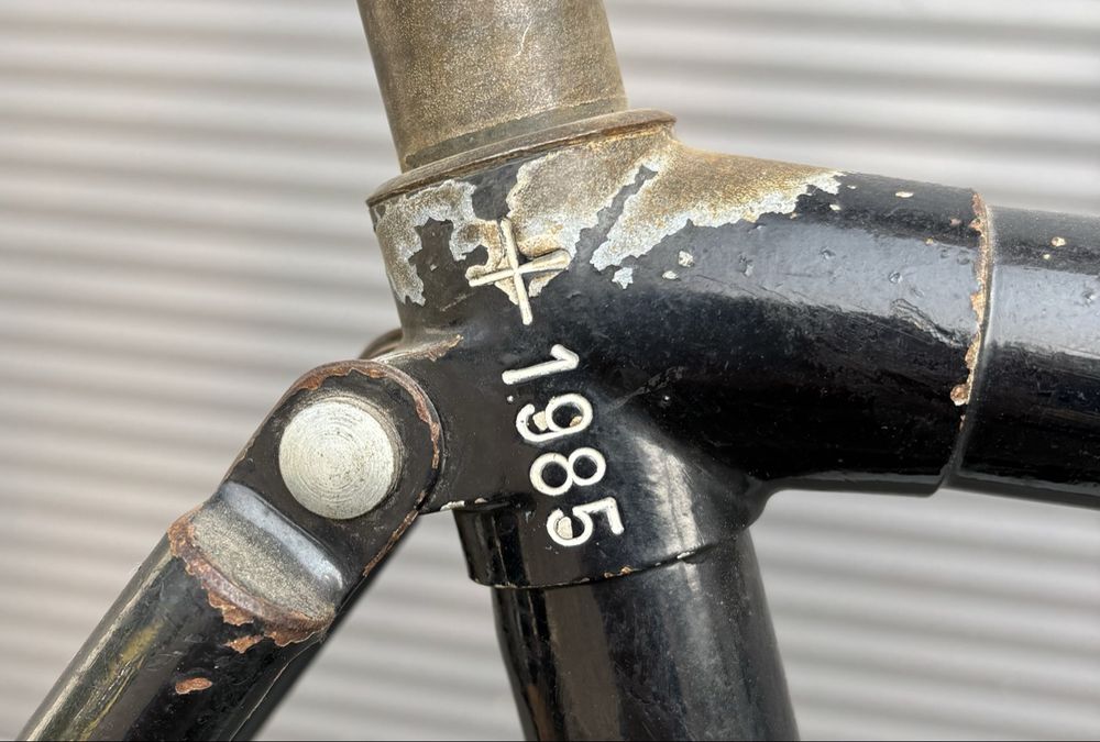 Schweizer Armee Biciclette: Armeerad, Militärvelo, Original Jg 1985, mit Gepäckträger – Usato da Rothrist venduto da Dluna1 7