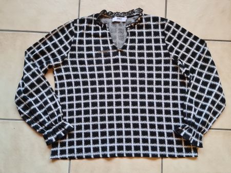 Pull ONLY à carreaux, taille M, manches longues froncées