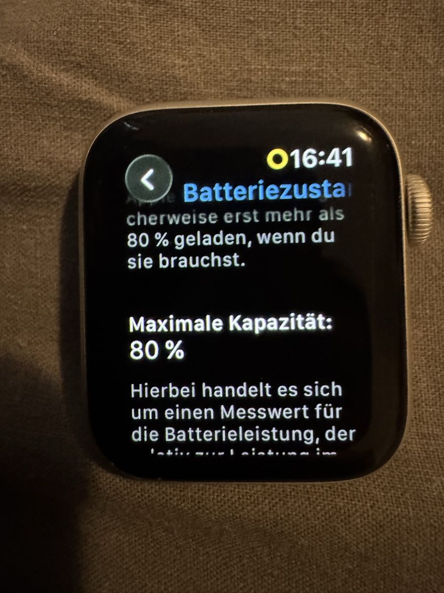 Apple Smartwatch: Apple Watch Series 6 GPS,  – Usato da Adliswil venduto da Busys 1