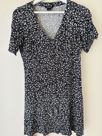 Kleid Monki