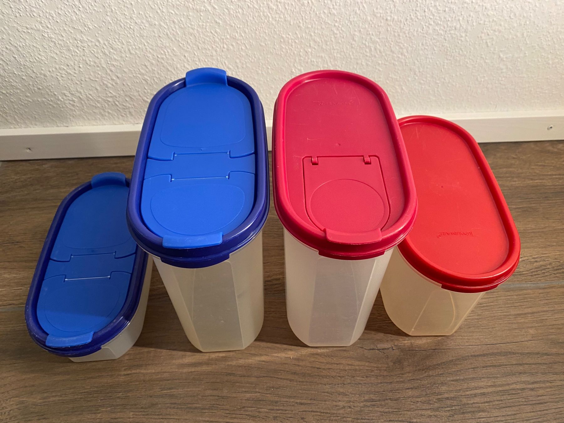 Tupperware Contenitori & Simili: Tupperware Supervision rot & blau (4 Stück) – Usato da Pratteln venduto da a23_j2gs 2