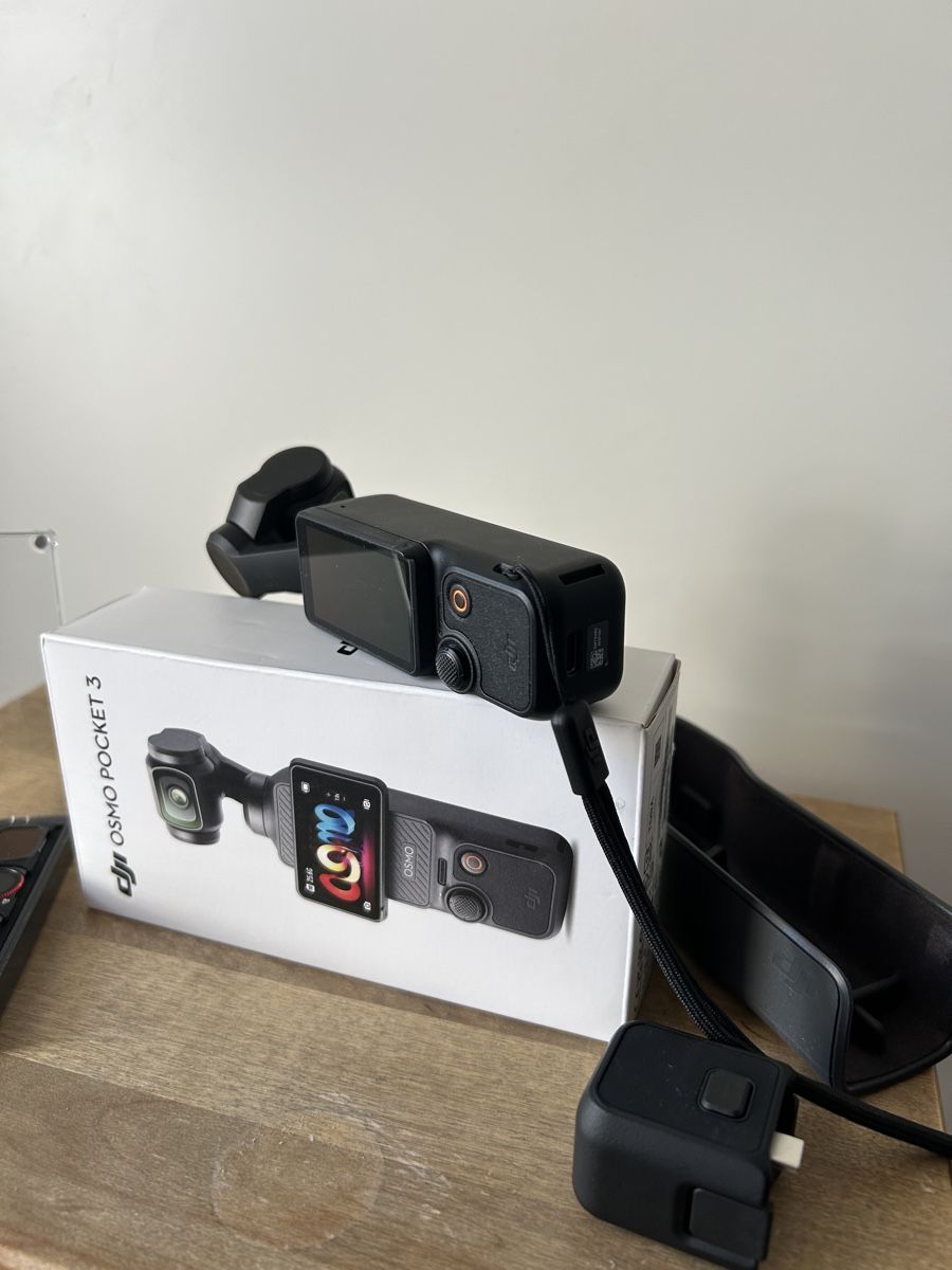 DJI Action Cam: DJI Osmo Pocket 3 + Freewell Mega Kit 14Pack  – Usato da Samedan venduto da David_Szabo 2