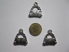 4 Anhänger metall, Tasche