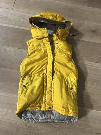 Burton Weste senfgelb mit Kapuze Grösse M guter Zustand