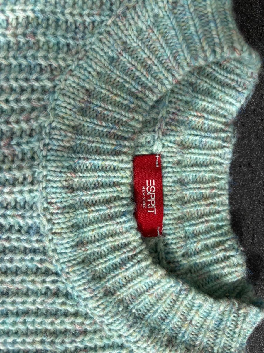 Esprit Maglioni & Felpe: Pull sans manches Esprit bleu clair, XL, neuf – Nuovo (secondo la descrizione) da La Chaux-de-Fonds venduto da seb6969 3