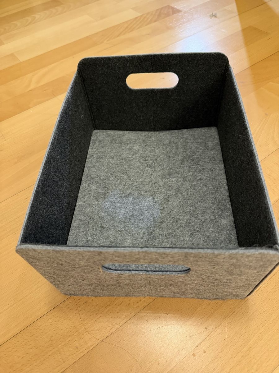 Sonstige Dekorationen & Accessoires: IKEA BESTA storage box 25x31x15 cm – Gebraucht aus Zürich von arr_vq5w 1