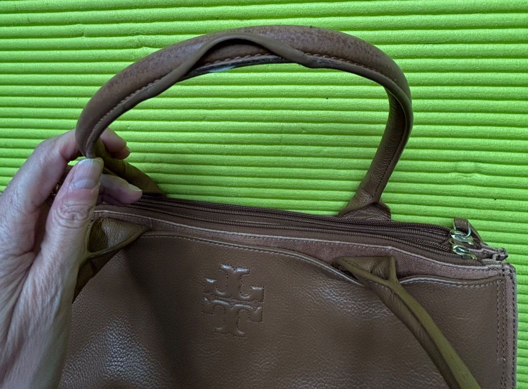 Tory Burch Borse da donna: Tory Burch Tote Bag in Braun – Usato da Stallikon venduto da Rsiri 6