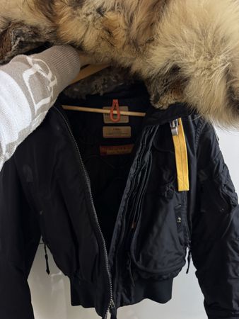 Parajumpers Winterjacke schwarz Grösse XS guter Zustand