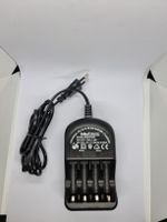 Intertronic Akkuladegerät für AA und AAA  Akkus