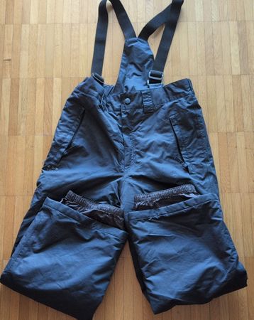 Kinder Skihose Latzhose Grösse 140 gebraucht