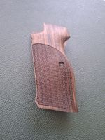 Nussbaum Griffschalen für Sig Sauer P210 Legend 