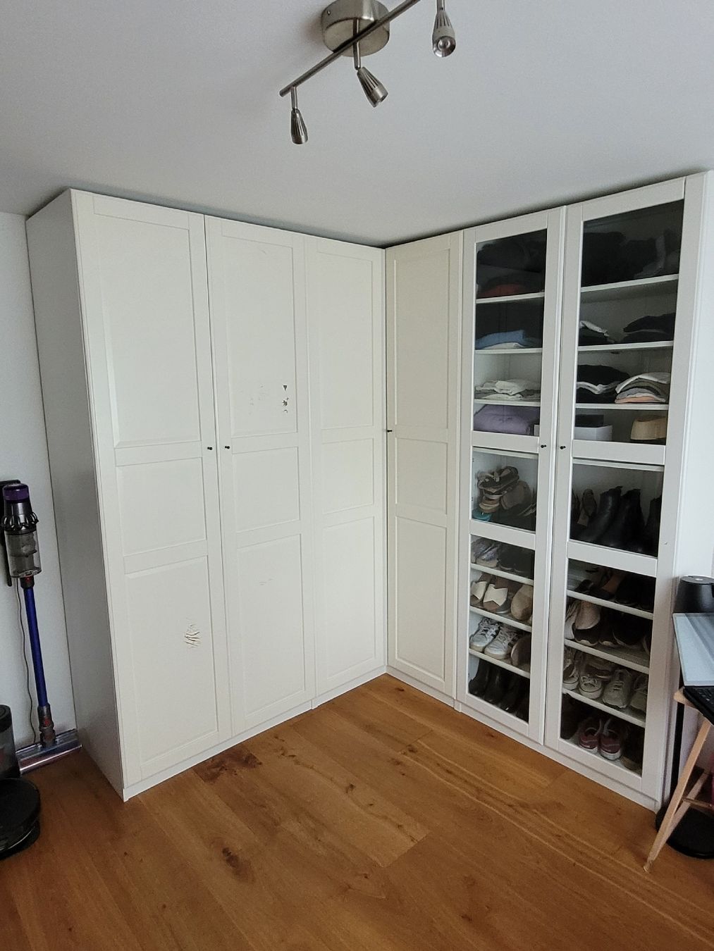 Ikea Armadi: PAX Kleiderschrank (Eckschrank) – Usato da Luzern venduto da Drsnoeggels