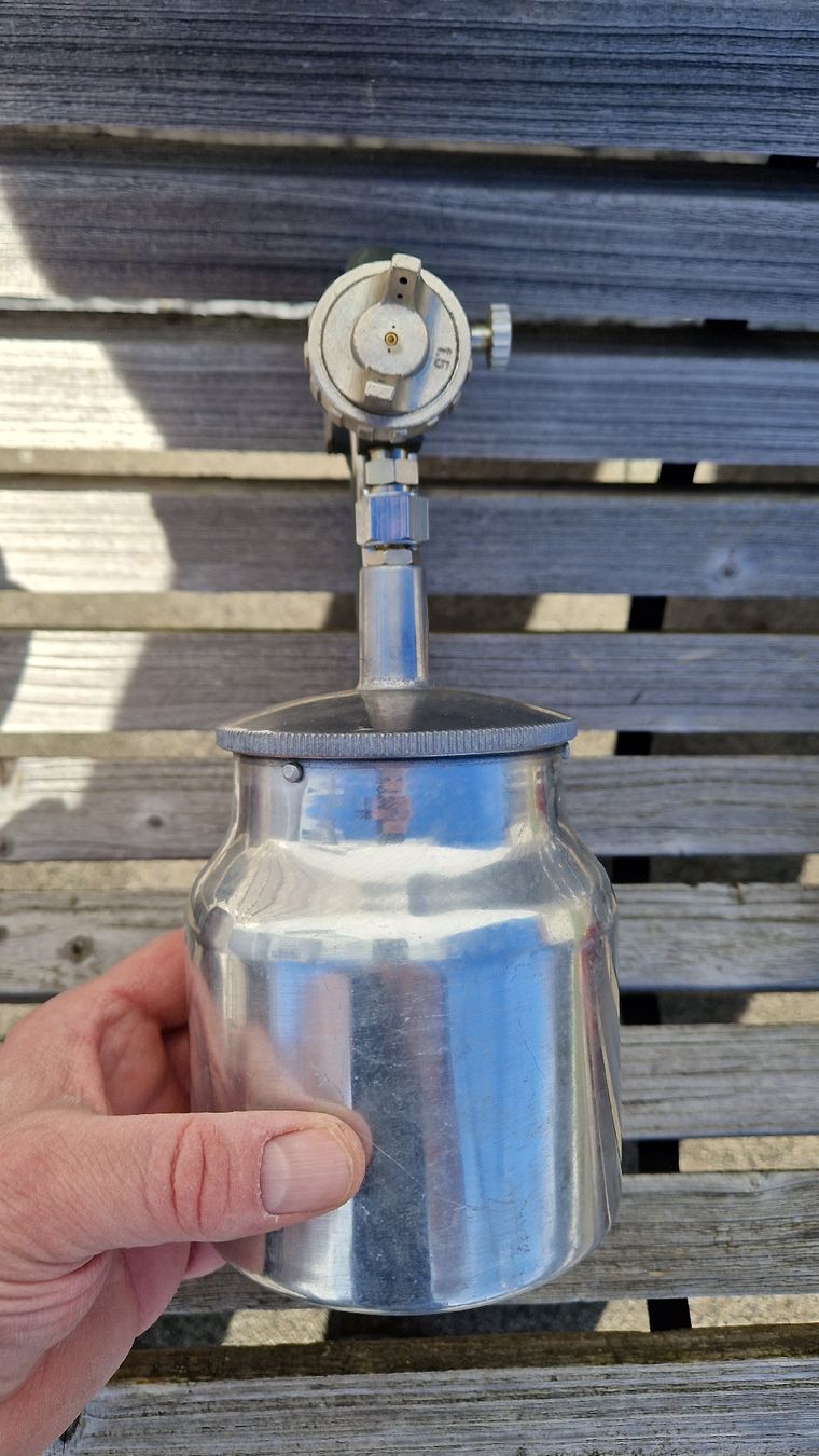 Tutti gli attrezzi: 3 pistolets à peinture – Usato da Ste-Croix venduto da Sporchet 2