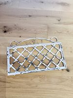 Weisses Rankgitter, Metall, Magnetisch