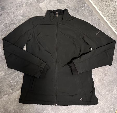 Columbia Women's Softshell Jacket, Size L