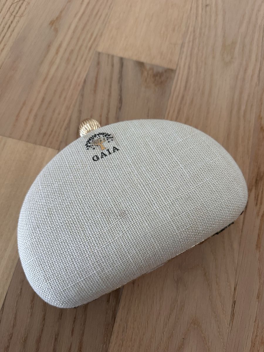 Sacs femmes: Gaia Clutch – Neuf (Voir description) à Pfäffikon SZ par JasminS. 4
