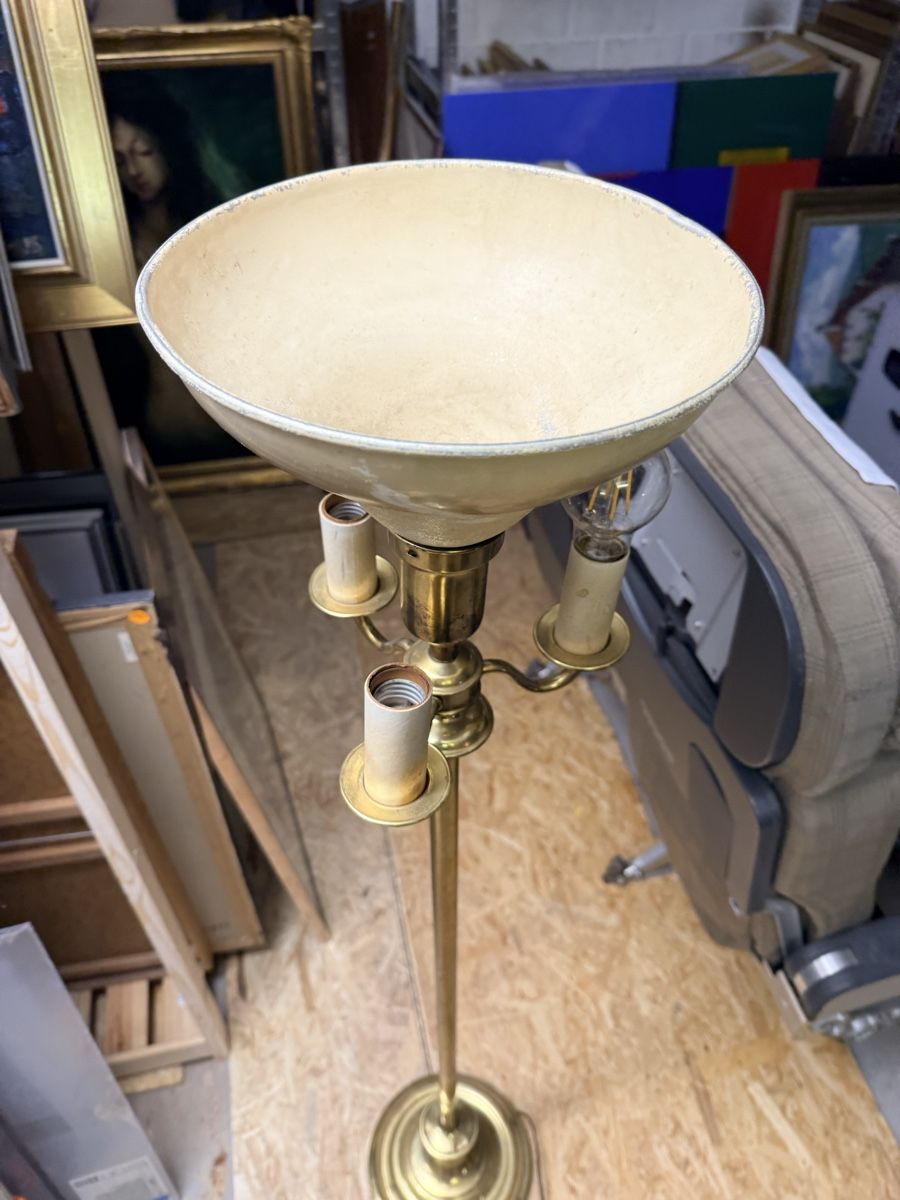 Lampade: Antike Stehlampe ca. 1920 – Usato da Solothurn venduto da NUVICO 2