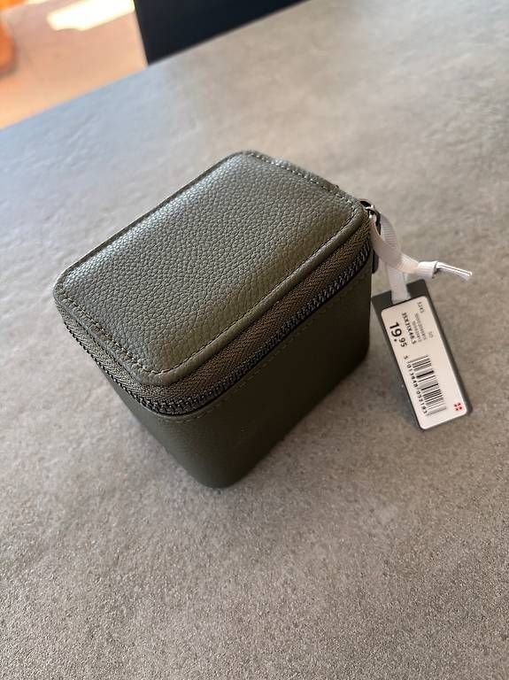 Uhrenboxen: Boîte pour ranger la montre – Gebraucht aus Chapelle-s-Moudon von vanesso 1