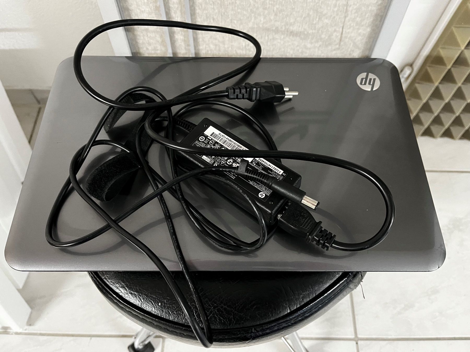 Hewlett Packard Notebook: Laptop HP Pavilion g6 – Usato da Zuchwil venduto da Speaker0 1