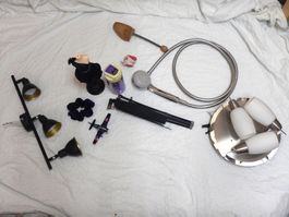 Grosses Flohmarkt-Konvolut – Lampen, Deko, Notenständer