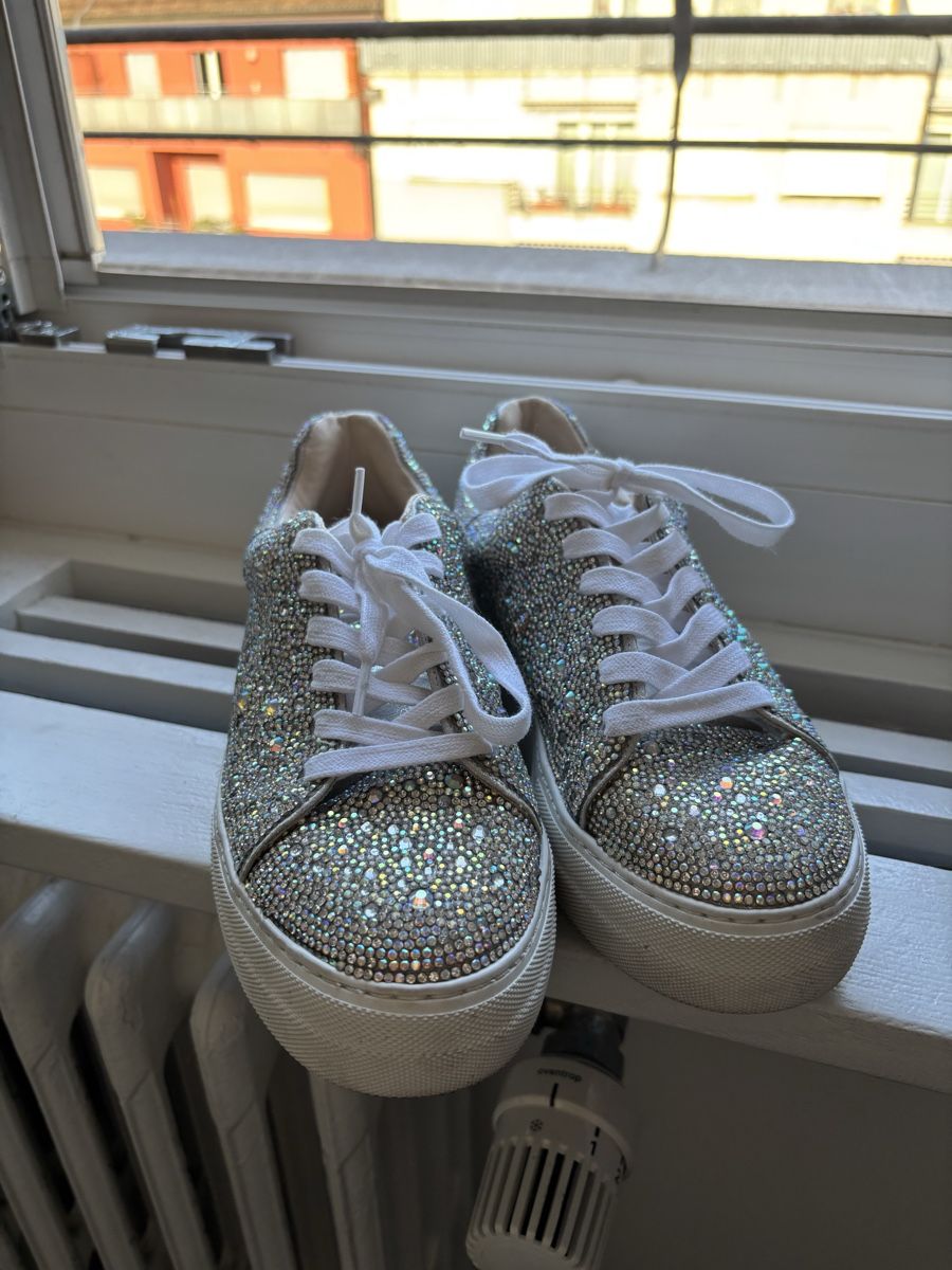 Chaussures femmes: Betsy Johnson rhinestone platform sneakers size 39 – Neuf (Voir description) à Zürich par rya_dqj9 2