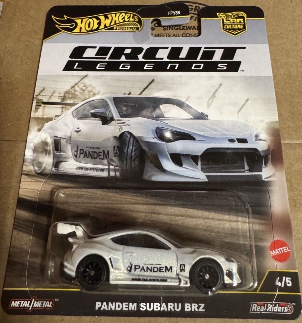 Hot Wheels Modellini d'auto: Hotwheels Premium - Circuit Legends 5 pack – Nuovo e nell'imballaggio originale da Miège venduto da Mickit92 3