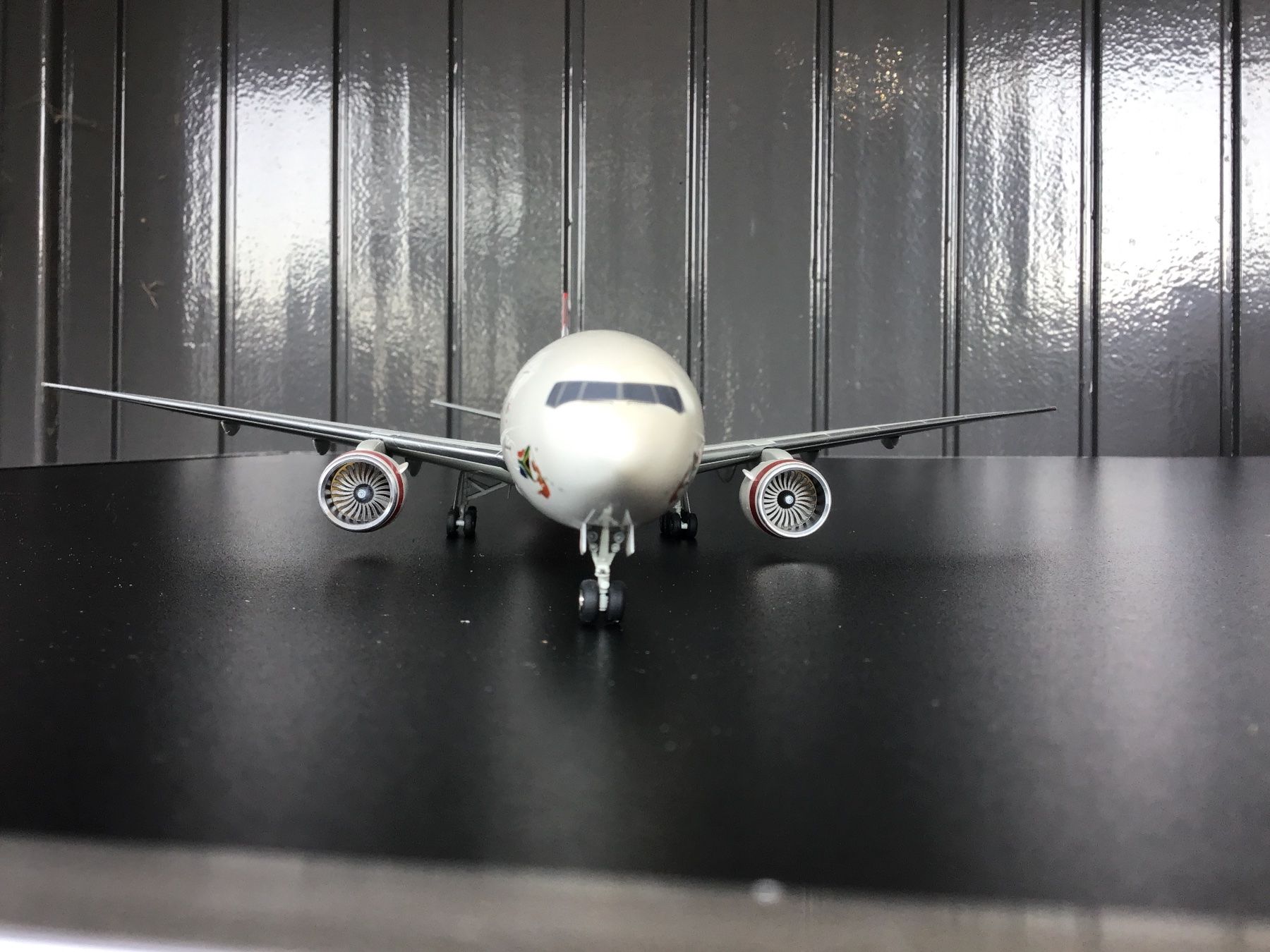Boeing Modellbausätze & Standmodelle: V Australia Boeing 777 Model 1:200 metall – Gebraucht aus Männedorf von Spezial-Modelle 3