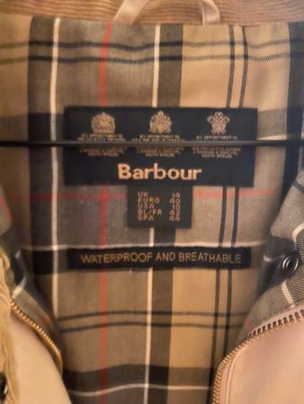 Barbour Jacke beige
