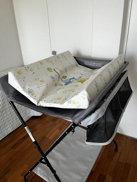 Fasciatoi & Accessori: Wickeltisch faltbar – Nuovo (secondo la descrizione) da Schinznach-Dorf venduto da swi55 2