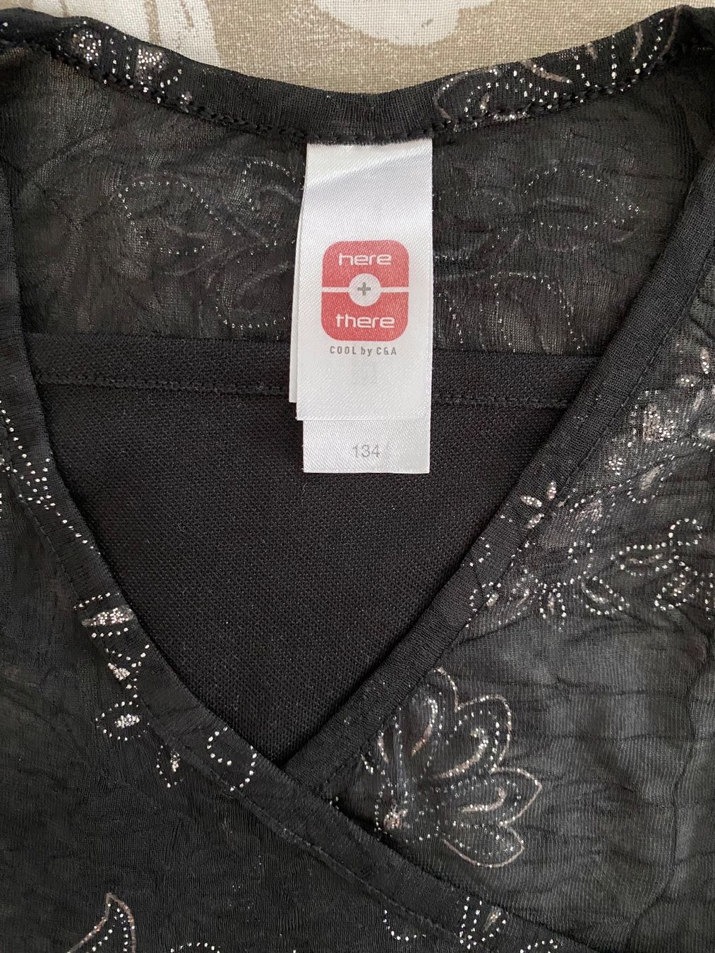 Camicette, T-shirt & Top: 2 Stk. Sommershirt/Top Mädchen – Usato da Horw venduto da ast_b5c6 4