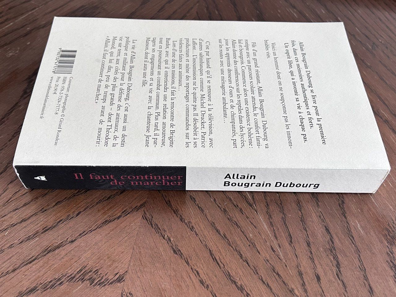 Libri: Libro "Il faut continuer de marcher" – Usato da Giubiasco venduto da LorisVale 2