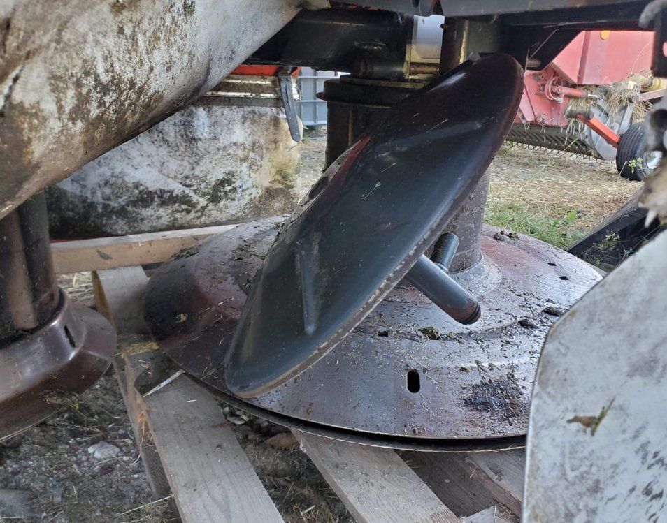 Tutte le macchine: Kuhn PZ 320F – Difettoso da Fischenthal venduto da Matthias031 4