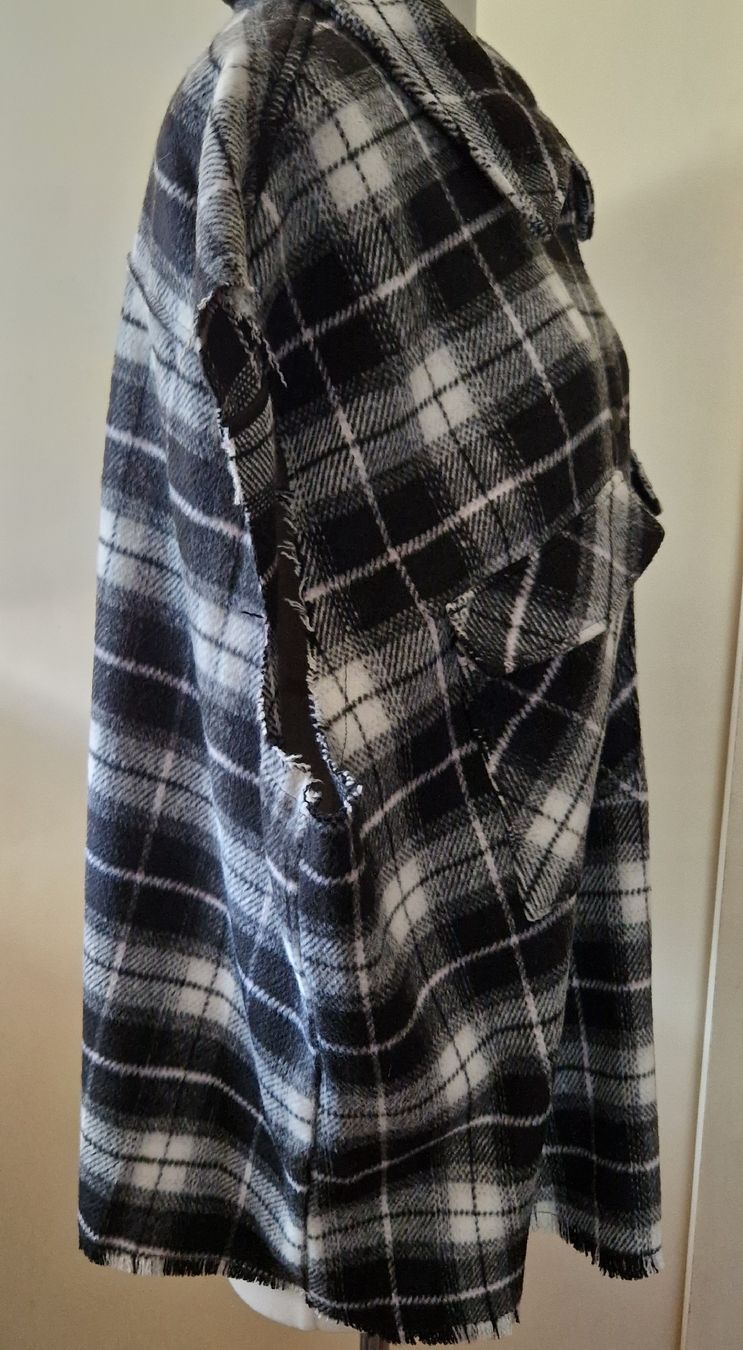 H&M Gilet & Giacche: Schwarz-weiss-karierte Flanell-Weste – Nuovo (secondo la descrizione) da Oberengstringen venduto da Sheera7 2