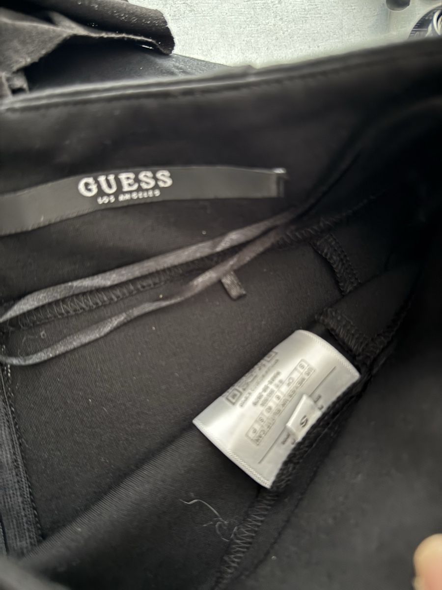Röcke: Guess rock – Gebraucht aus visp von Kmemo1 3