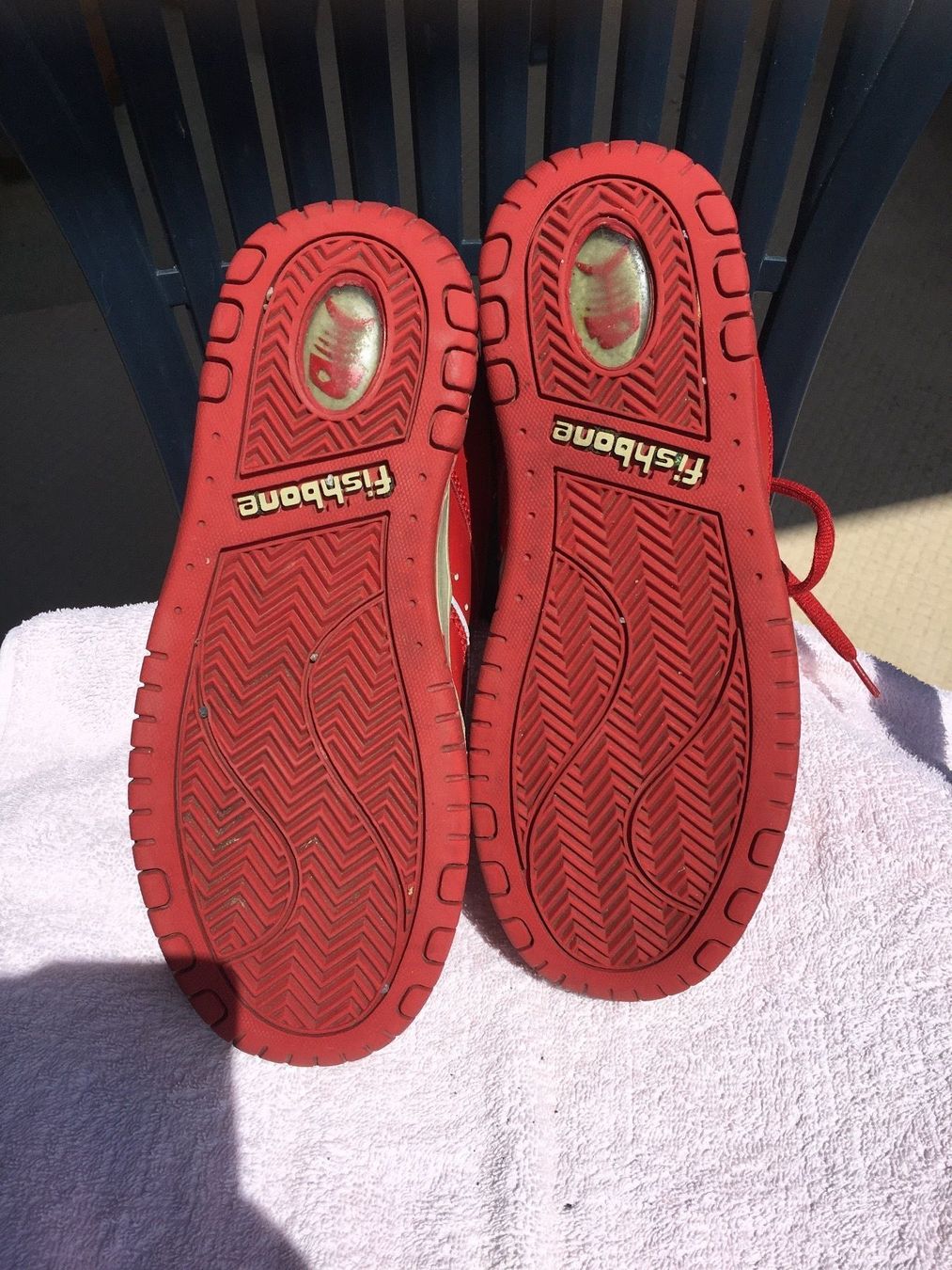 Scarpe da uomo: Schuhe / Sneaker Gr. 40 Fishbone Neuwertig! – Usato da Uetendorf venduto da Gar_9pvy 2