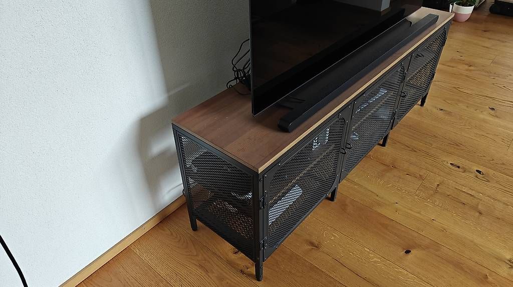 TV Möbel: TV Möbel – Gebraucht aus Kriessern von joelg