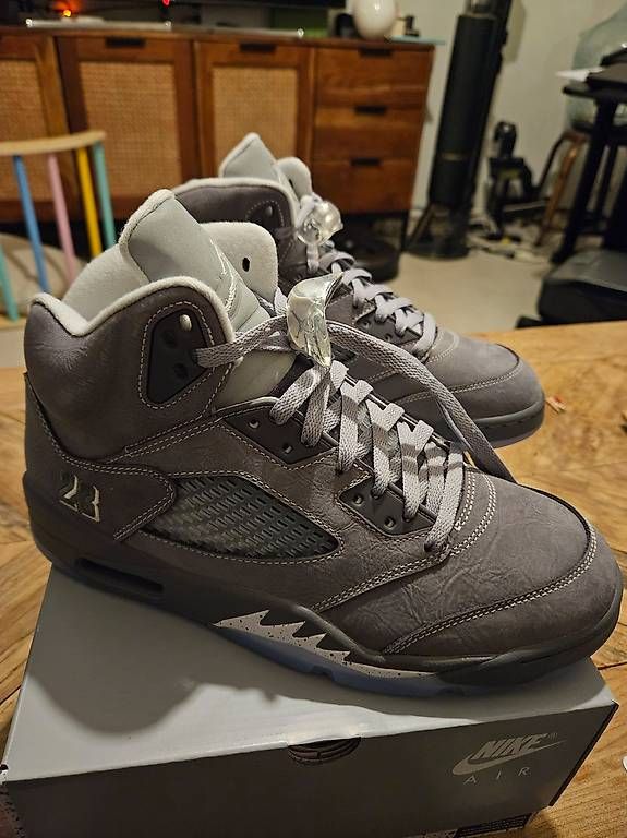 Scarpe da uomo: Jordan 5 Wolf Grey – Usato da Oberentfelden venduto da pun_d7vt 3