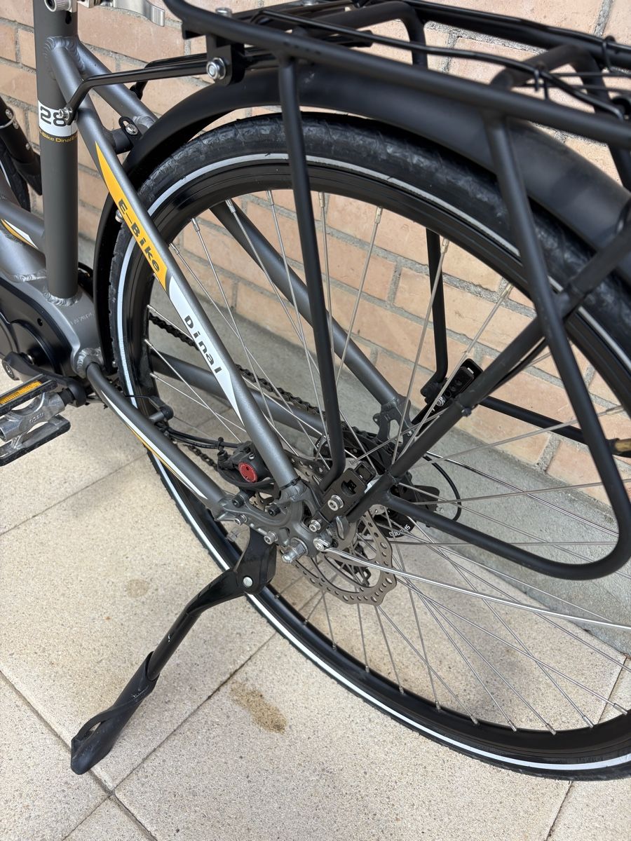 Trelago Biciclette: E Bike Trelago Dinal 28“ – Usato da Rapperswil BE venduto da Island1 3