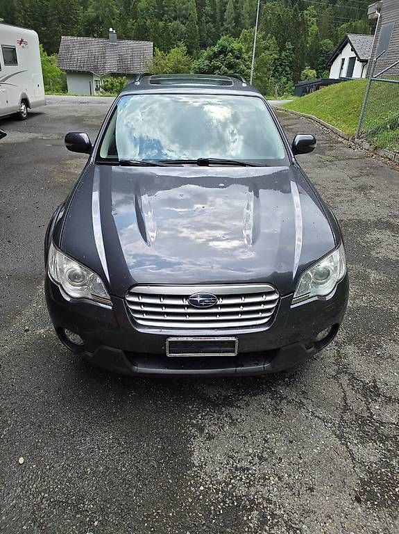 Automobili: SUBARU Outback 3.0R AWD mit Android Head unit und AHK – Usato da Vättis venduto da Vaettis 2