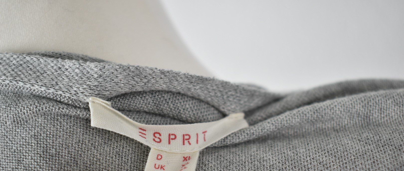 Esprit Giacche: Esprit Strickjacke Gr.XL – Usato da Nürensdorf venduto da 2ND_STORY 5