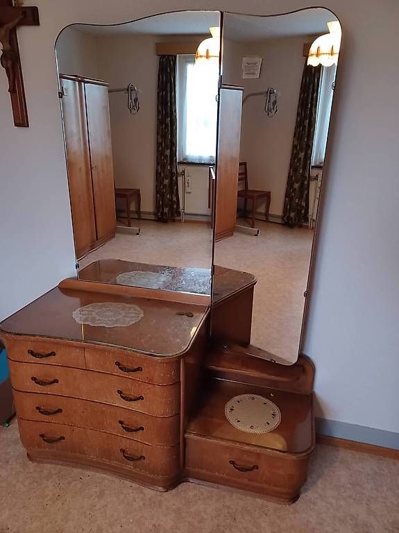 Tavoli da trucco: Coiffeuse ancienne – Usato da Soyhières venduto da 5jm_5czl