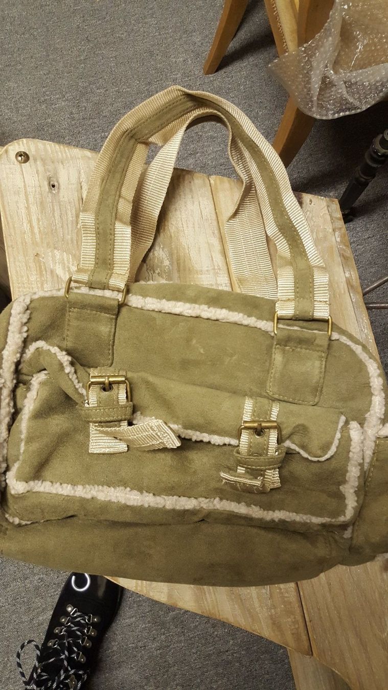 Taschen für Damen: Handtasche Textil mit Fellimitat Olivgrün – Neu (gemäss Beschreibung) aus Hittnau von Gamoe 3