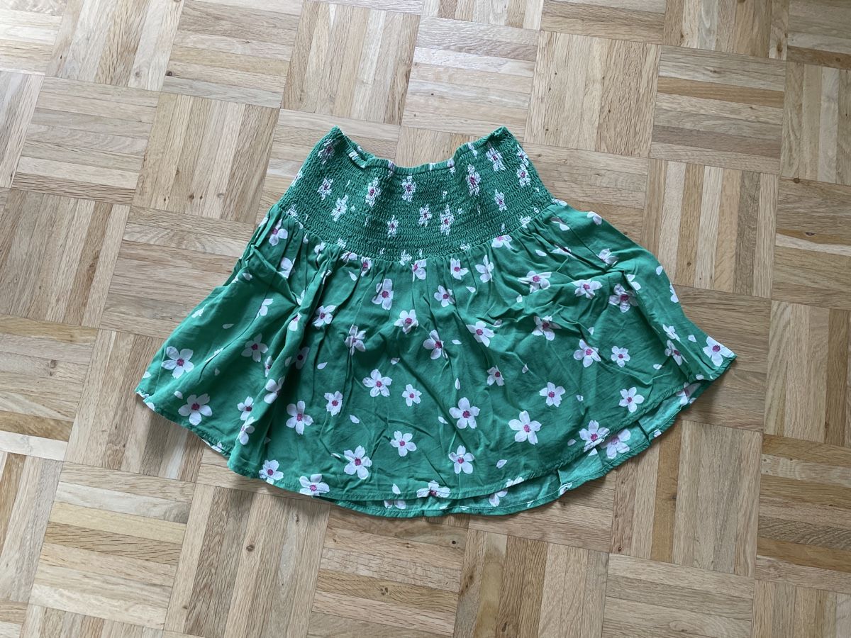 C&A Gonne: Sommerlicher Minirock mit Blumenmuster, Grösse 40 – Usato da Zürich venduto da spo_zxm7