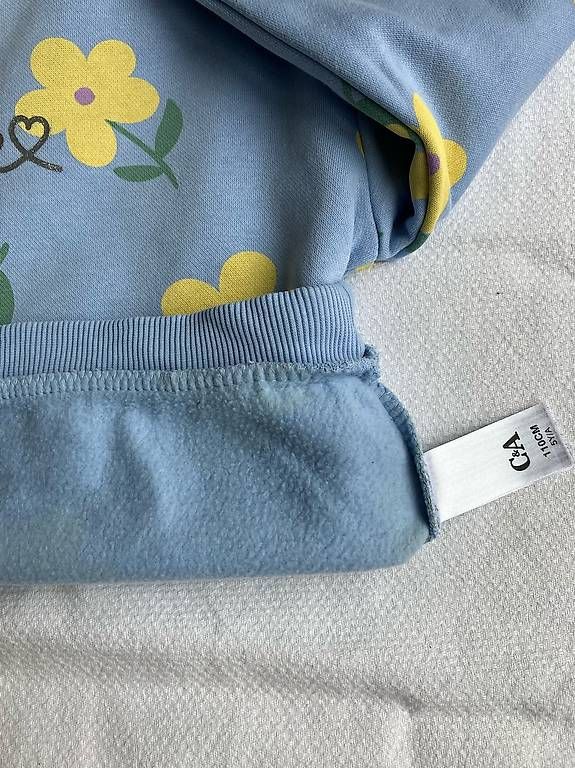 Pulls et sweat-shirts: Pullover Grösse 110 – D'occasion à Luzern par simonweber203 1