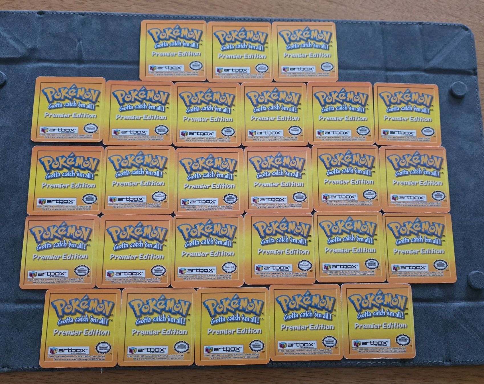 Pokémon Carte collezionabili: Pokémon Artbox Premier Edition Flipz Sammlung – Nuovo (secondo la descrizione) da Roggwil BE venduto da S_Cards 4