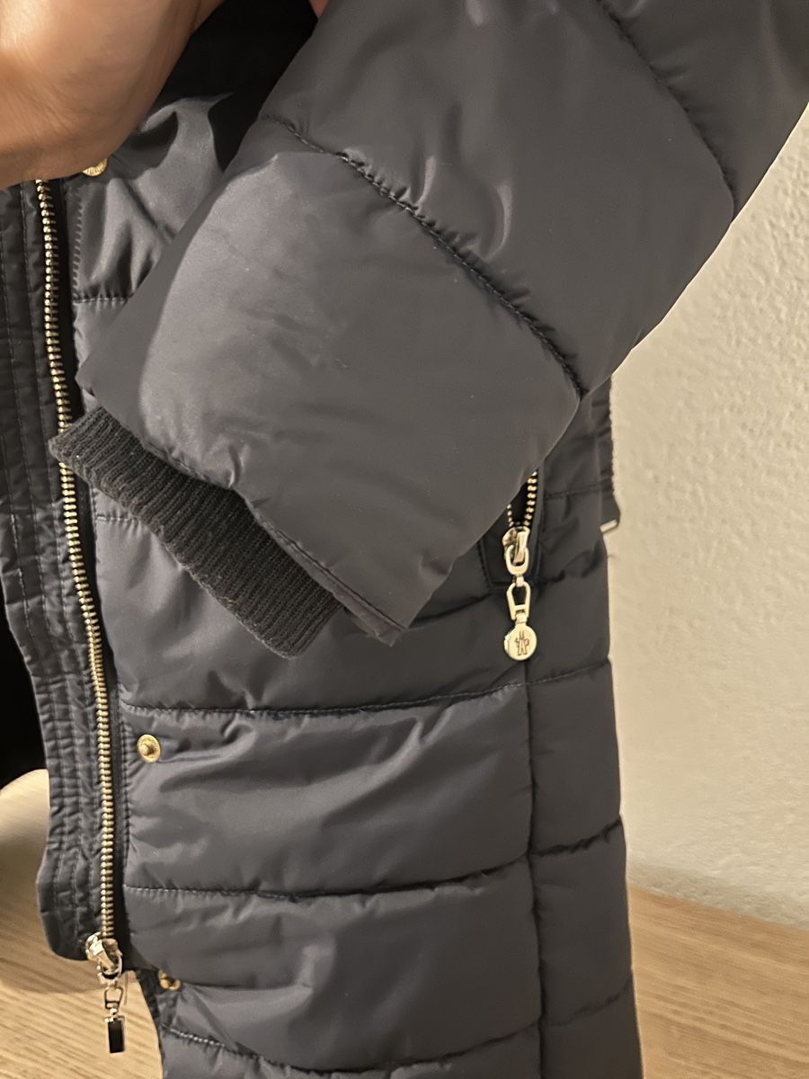 Moncler Giacche: Moncler navy down coat, size S. – Nuovo (secondo la descrizione) da Schlieren venduto da dev_fg59 5