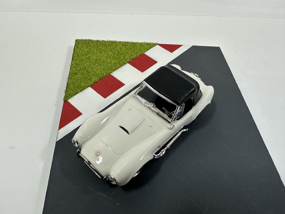 Modellini d'auto: AC Shelby Cobra 1:43, weiss, MODEL BOX – Usato da Zofingen venduto da rf9_x2xt 8